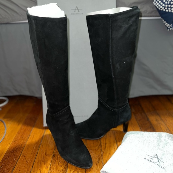 Aquatalia Devon Knee-High Suede Boots Stretch Side Zip Size 8 Women MSRP $695 - Picture 7 of 10